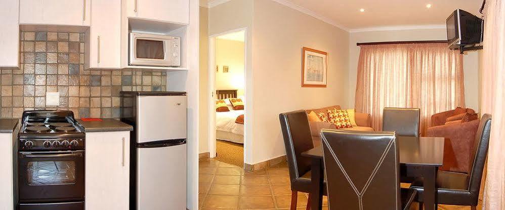 Lalapanzi Guest Lodge Port Elizabeth Exterior photo